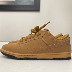 NIKE DUNK LOW RETRO SE SNEAKERS MENS SIZE 8